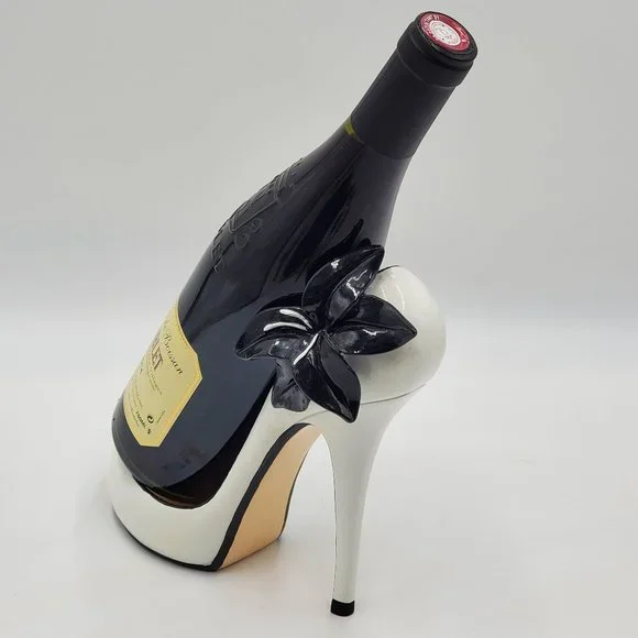 High Heel Wine Bottle Holder - Picture 3 of 14